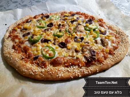 תמונה של מתכון פיצה להכנה מהירה