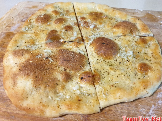 תמונה של מתכון לחם שום מעולה